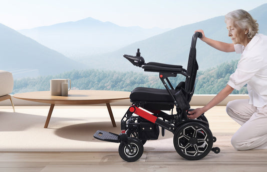 What's the StratisGo XP04 electric wheelchair like?
